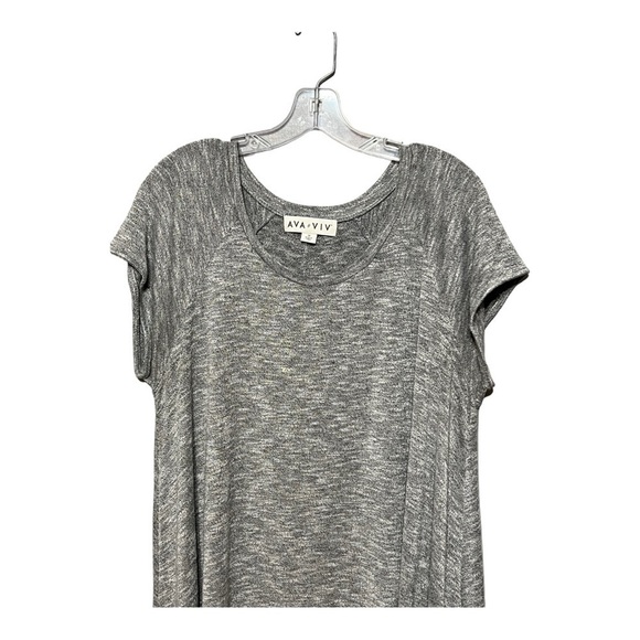 Ava & Viv Hi/Lo Side Tail Top Heather Gray Relaxed Fit Casual Short Sleeve Shirt - Picture 3 of 4